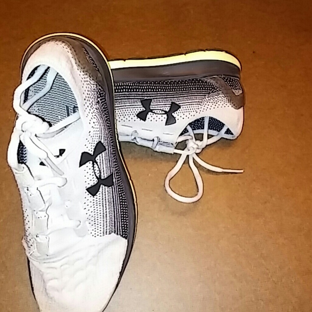 Under Armour - Picture 2 of 5